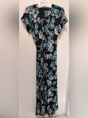 Christy Dawn “The Autumn” Wrap Maxi Dress — Ice Floral — Size S